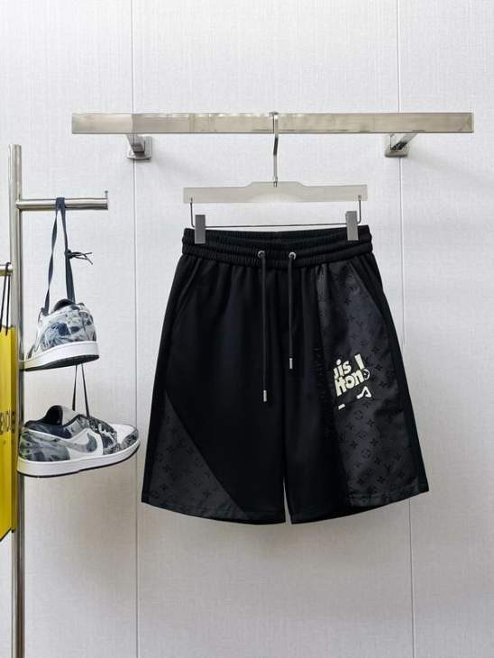 Picture of LV Short Pants _SKULVM-3XLxetr2518331